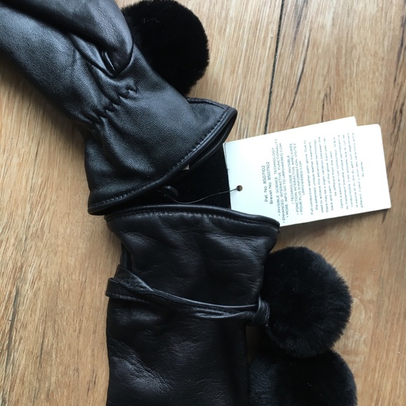 NWT UGG Brita Shearling Pom-Pom Tech Leather Glove - Picture 3 of 8